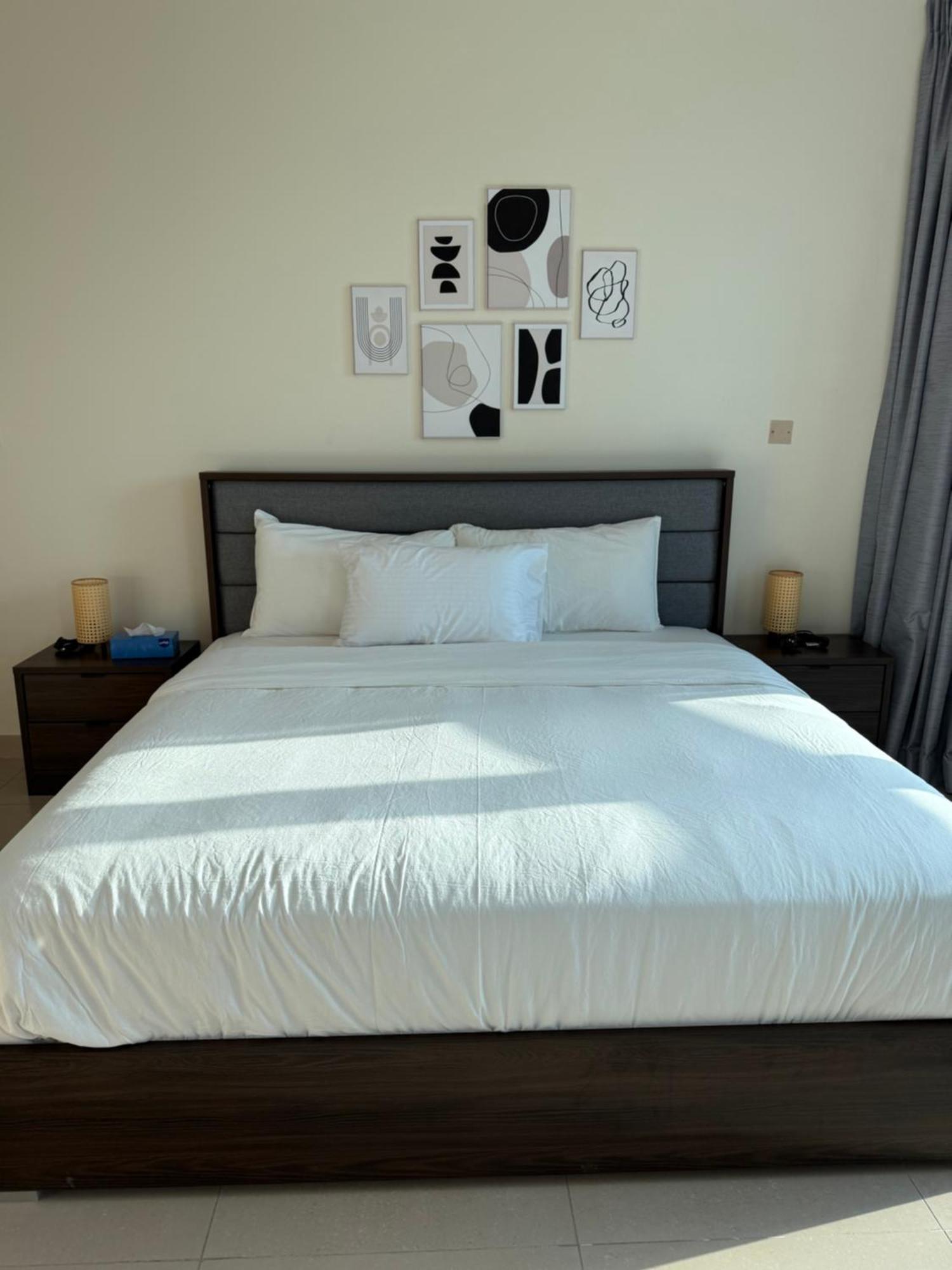 Damac Park Tower, Luxury 2br With Stunning Views *